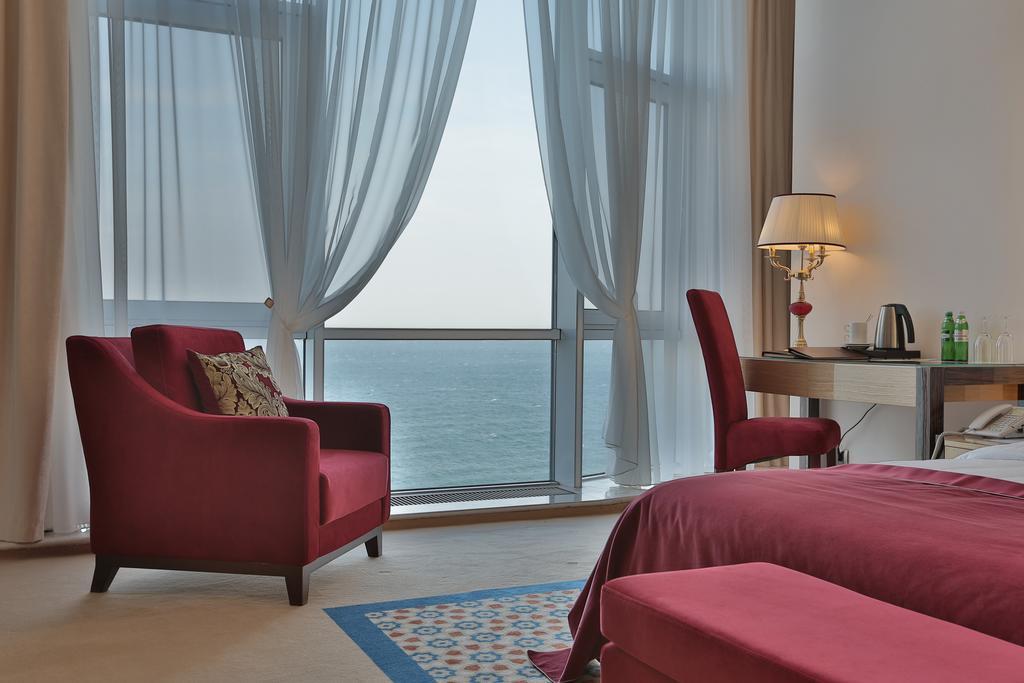 KADORR Hotel Resort&Spa Odessa Exterior foto